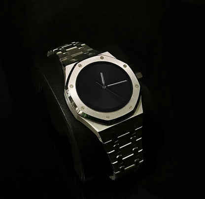 Men’s Sports Quartz Watch, Luminous Design (Silver-black)