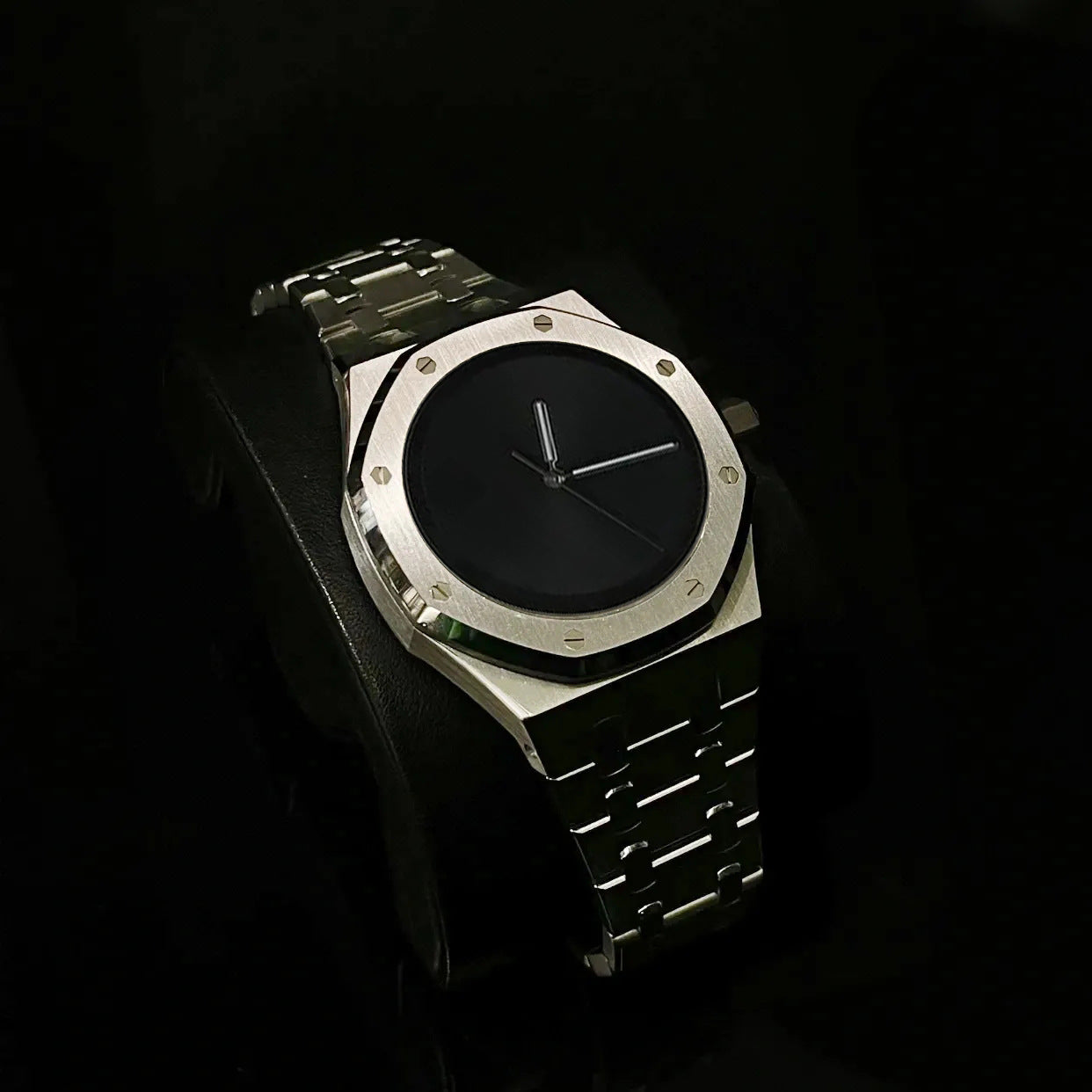 Octavian Timepieces | AP Style, Waterproof & Luminous Dial